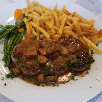 La Grappe d'Or - Beef with mushroom sauce, frites and veg. Delicious - Italian Near Me - Geneva, GE