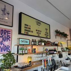 Lokal Sandwich + Burger Bar - Rear counter