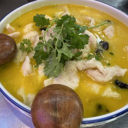 Garlic founder fish soup