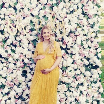 J'adore Flower Wall - Baby shower pictures - Party Equipment Rentals Near Me