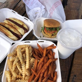 Al's Burger Shack - Burgers Near Me - Chapel Hill, North Carolina