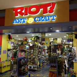 Riot, Art & Craft