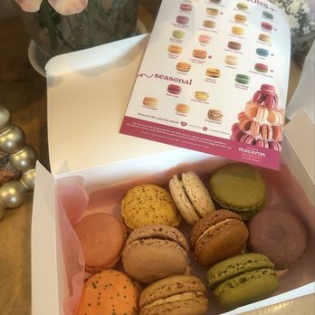 Le Macaron French Pastries - Coffee & Tea Near Me - Tustin, California