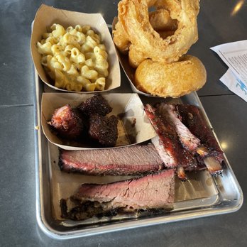 Heim Barbecue - River - Pork ribs, Mac & cheese, brisket, onion rings - Barbeque Near Me - Fort Worth, Texas Heim Barbecue - River - Pork ribs, Mac & cheese, brisket, onion rings - Barbeque Near Me - Fort Worth, Texas