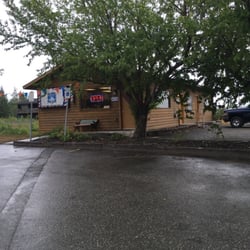 Flattop Barbershop - Nice view of the shop to make it easier to find. We blend in well with the trees.