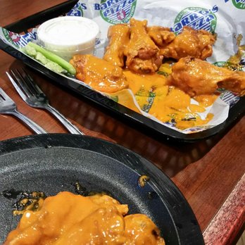 Barro's Pizza - Wonderful wings. We had the hot. - Pizza Near Me - Marana, Arizona