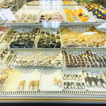 Calandra’s Bakery - Bakeries Near Me - Fairfield, New Jersey