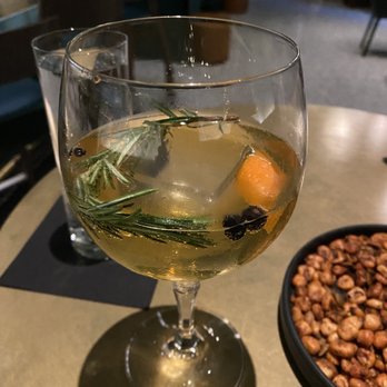 The Wells - Cocktail Bars Near Me - Washington, DC, District of Columbia