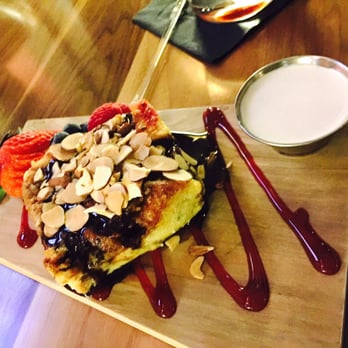 District - The Bread Pudding - Cocktail Bars Near Me - Los Angeles, California