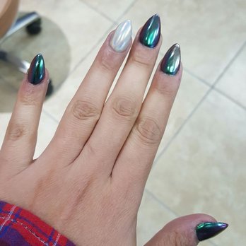 Legends Nails & Spa - Nail Salons Near Me - Rancho Cucamonga, California