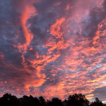 Grand Plateau RV Resort - Sunrise on our last day there. - RV Parks Near Me - Kanab, Utah