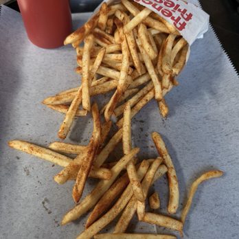 Petey's Burger - Cajun fries - Burgers Near Me - Long Island City, New York Petey's Burger - Cajun fries - Burgers Near Me - Long Island City, New York