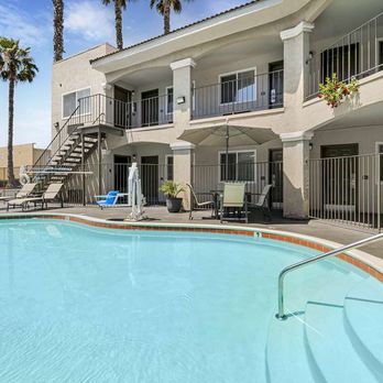 Best Western Santee Lodge - Pool - Hotels Near Me - Santee, California Best Western Santee Lodge - Pool - Hotels Near Me - Santee, California
