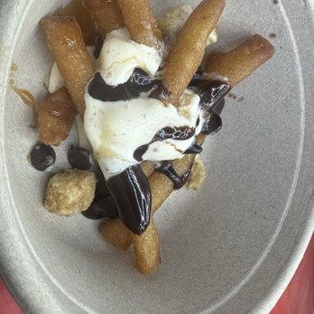 Mile High Mo’s - Funnel cake - Burgers Near Me - Austin, Texas