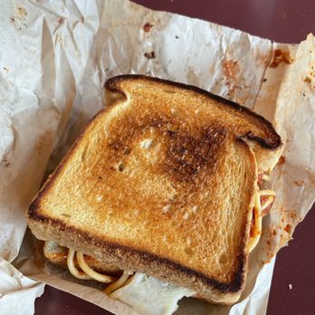 Mom's Spaghetti - Spaghetti sandwich - I feel like a young Eminem - Sandwiches Near Me - Detroit, Michigan Mom's Spaghetti - Spaghetti sandwich - I feel like a young Eminem - Sandwiches Near Me - Detroit, Michigan