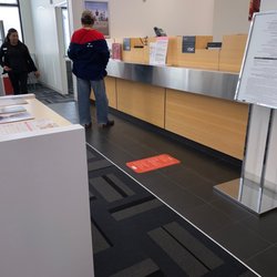 HSBC Bank - Inside!