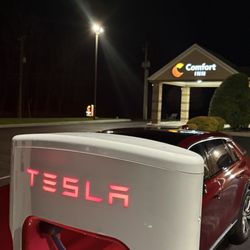 Tesla Supercharging Station