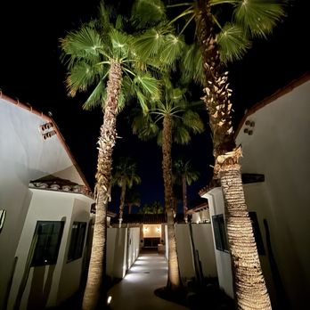 La Serena Villas - Hotels Near Me - Palm Springs, California La Serena Villas - Hotels Near Me - Palm Springs, California