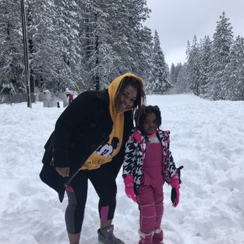Nyack Snow Park - Sledding Near Me - Emigrant Gap, California
