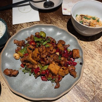 Antidote - Wonton in chili oil and Peppercorn Chicken - Cocktail Bars Near Me - Brooklyn, New York