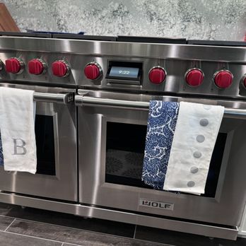 Pacific Sales Kitchen & Bath - The classic red knobs - Appliances Near Me - San Dimas, California