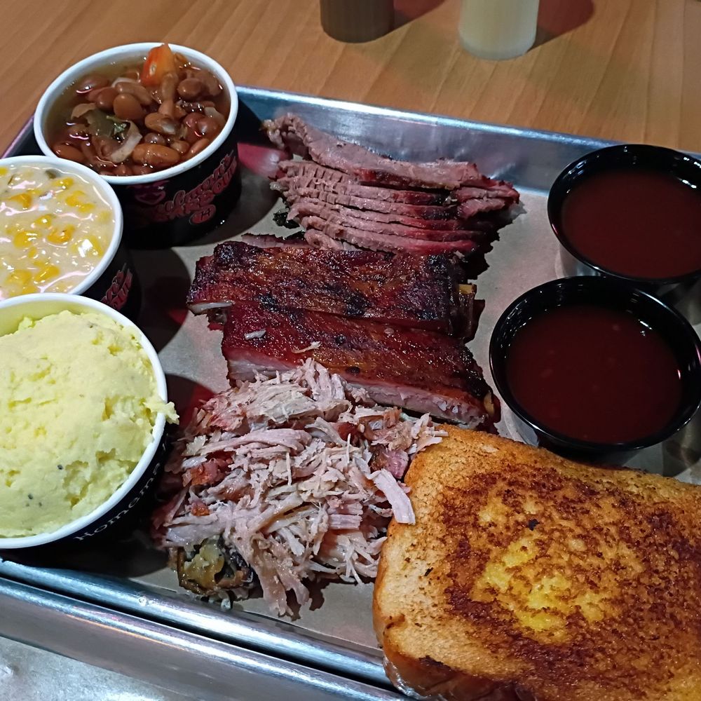 Soulman's Bar-B-Que - Barbeque Near Me - Greenville, Texas