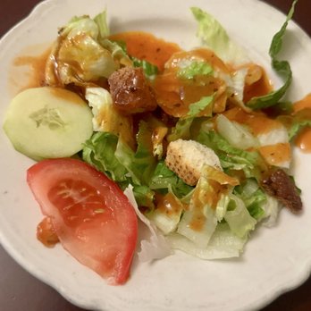 Gus's Steakhouse - My salad with Italian dressing - Steakhouses Near Me - Sonora, California