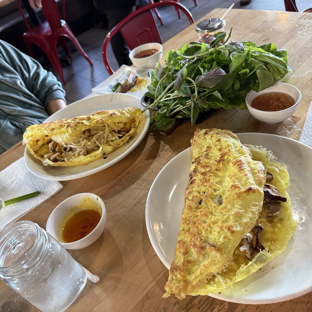 Banh Xeo Ngon - Mushroom, shrimp, pork crepe & mushroom, shrimp, tofu crepe. So good! - Vietnamese Near Me - San Jose, California Banh Xeo Ngon - Mushroom, shrimp, pork crepe & mushroom, shrimp, tofu crepe. So good! - Vietnamese Near Me - San Jose, California