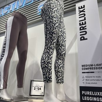 Fabletics - Leggings - Sports Wear Near Me - Scottsdale, Arizona Fabletics - Leggings - Sports Wear Near Me - Scottsdale, Arizona