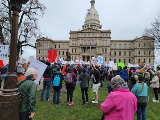Michigan State Capitol by null