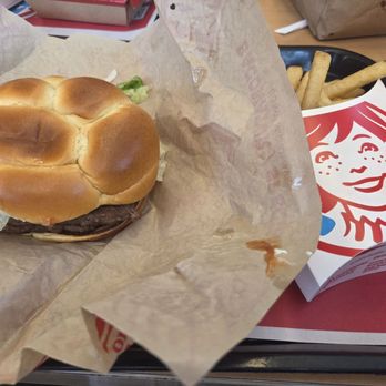 Wendy's - Double cheeseburger combo - Fast Food Near Me - Norwood, Massachusetts Wendy's - Double cheeseburger combo - Fast Food Near Me - Norwood, Massachusetts
