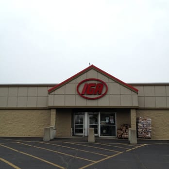 IGA - the front of a grocery store - Grocery Near Me - El Paso, Illinois IGA - the front of a grocery store - Grocery Near Me - El Paso, Illinois