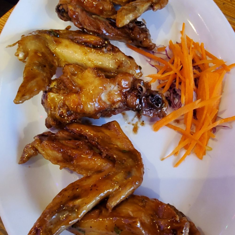 Pestle Rock - Chicken wings appetizer - Thai Near Me - Seattle, Washington