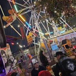 Truck Yard - Ferris wheel