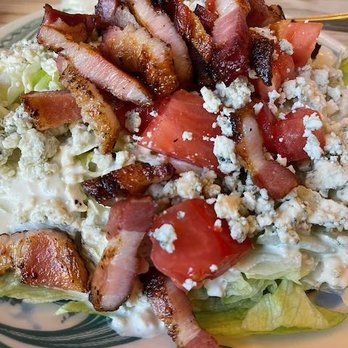 Peter Luger - Wedge Salad closeup - Steakhouses Near Me - Brooklyn, New York