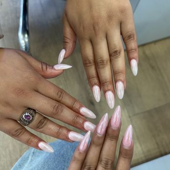 Glamour Nail Spa - pink chrome - Nail Salons Near Me - Los Angeles, California