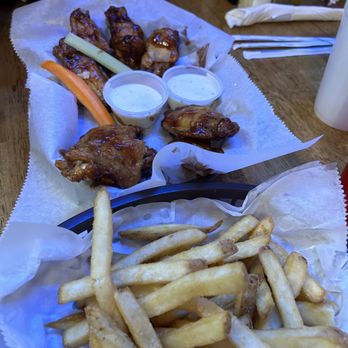 Texas Tradition - Bbq wings and fries - American Near Me - Katy, Texas