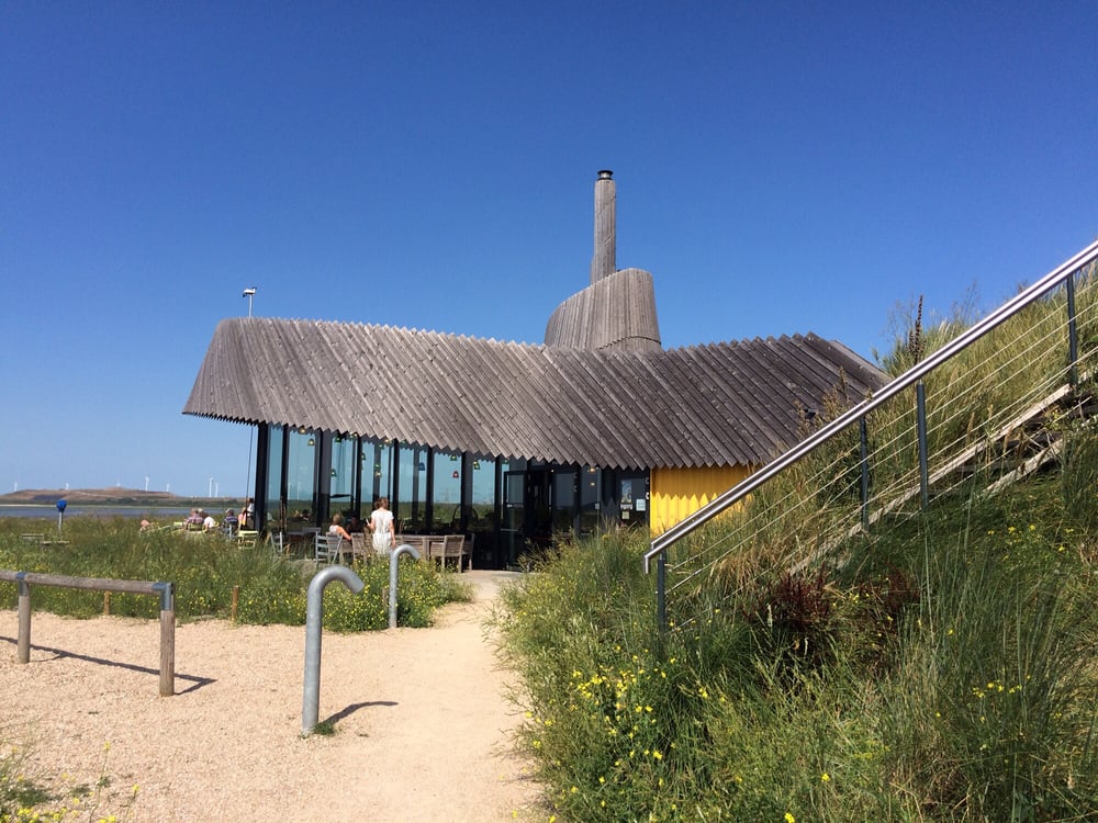 aan-zee-updated-may-2024-strandweg-1-oostvoorne-zuid-holland-the