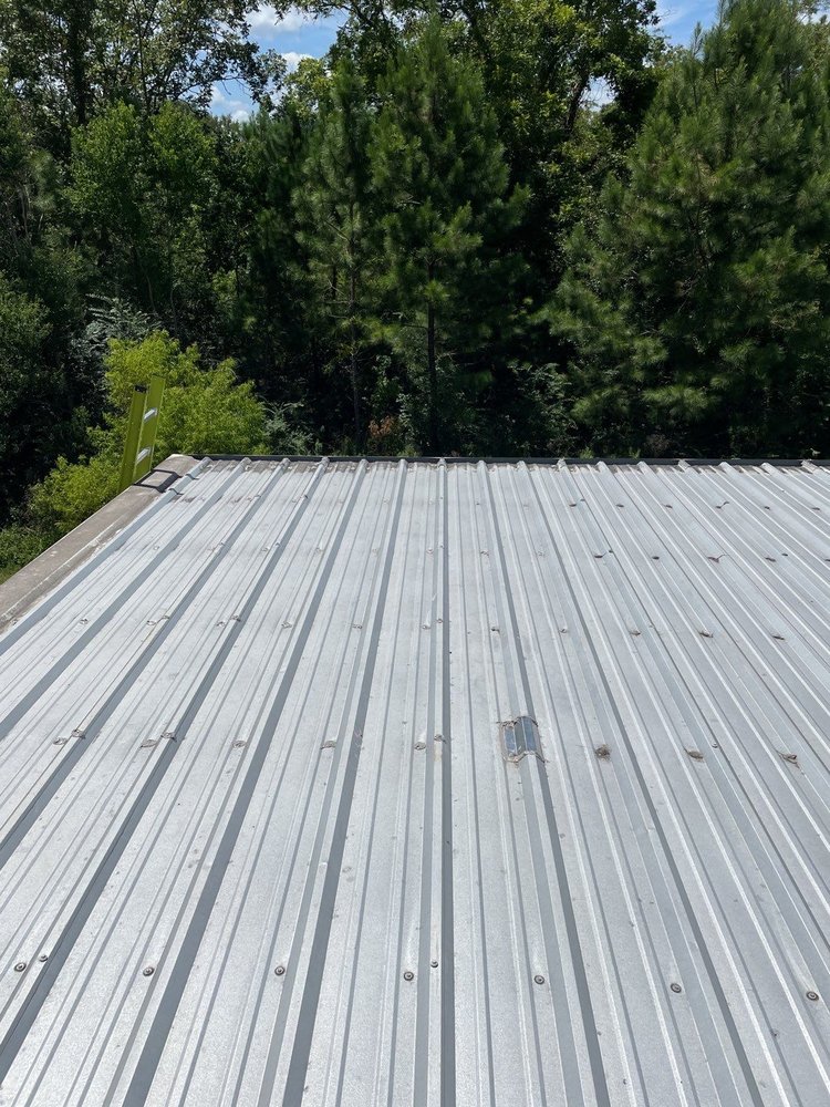 Slide of Hurricane Roofing