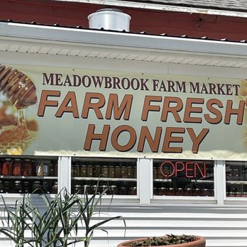 Meadowbrook Farm - Front entrance - Fruits & Veggies Near Me - Wappingers Falls, New York Meadowbrook Farm - Front entrance - Fruits & Veggies Near Me - Wappingers Falls, New York