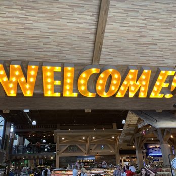 Seed to Table - Welcome sign - Grocery Near Me - Naples, Florida Seed to Table - Welcome sign - Grocery Near Me - Naples, Florida