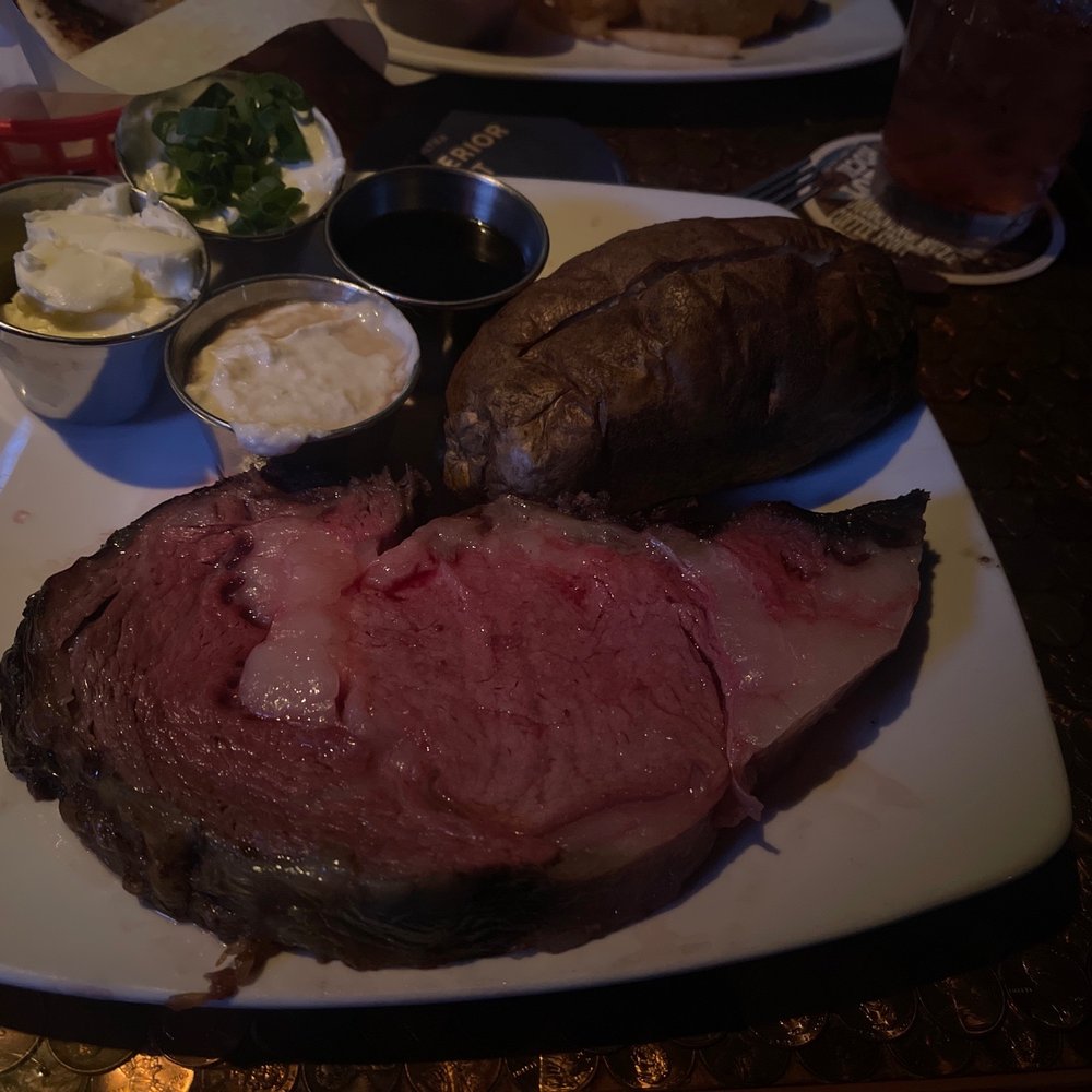 Feeney's Restaurant and Bar - Prime Rib - Bars Near Me - Phoenix, Arizona