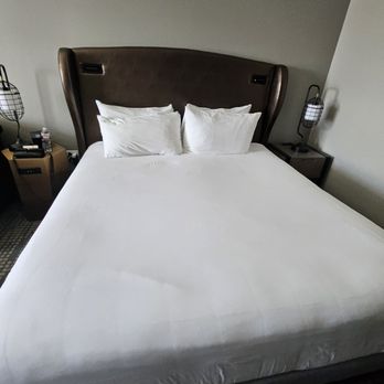 Oxford Suites Paso Robles - Hotels Near Me - Paso Robles, California Oxford Suites Paso Robles - Hotels Near Me - Paso Robles, California