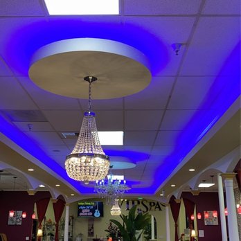 VIP Nails & Spa - Peaceful Decor of Salon - Nail Salons Near Me - Lodi, California VIP Nails & Spa - Peaceful Decor of Salon - Nail Salons Near Me - Lodi, California