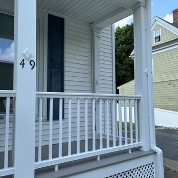 Ferragamo Custom Builders - Wakefield porch - General Contractors Near Me