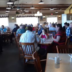 Country Roads Restaurant - There's a good reason why this place is so busy.