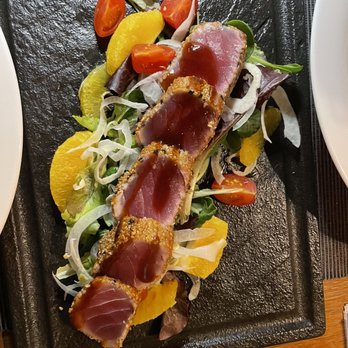 Bakarò - Tuna with salad - Venetian Near Me - Venezia, VE Bakarò - Tuna with salad - Venetian Near Me - Venezia, VE