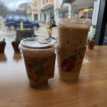 Casual Grounds Coffee - Iced chai and shaken espresso - Coffee & Tea Near Me - Sylvania, Ohio
