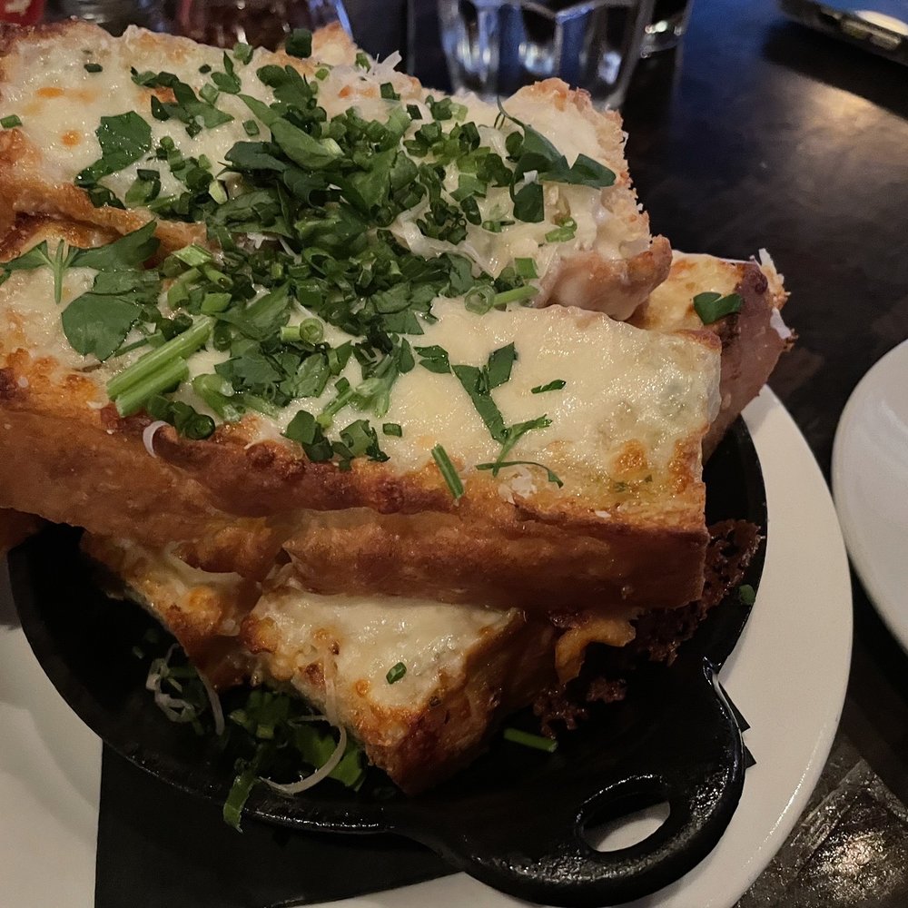 Federal Pizza - Cheesy bread - Pizza Near Me - Phoenix, Arizona Federal Pizza - Cheesy bread - Pizza Near Me - Phoenix, Arizona