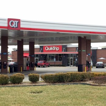 QuikTrip - Remodeled Building Exterior - Convenience Stores Near Me - Overland Park, Kansas QuikTrip - Remodeled Building Exterior - Convenience Stores Near Me - Overland Park, Kansas